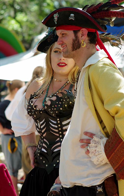 barf5.jpg - I am not sure this costume is historically accurate.  Bay Area Renaissance Festival 2008